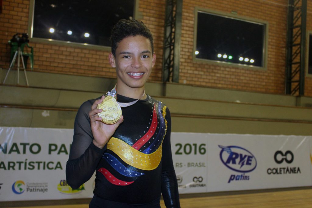 Brayan Carreño ganó bronce en el Mundial de patinaje artístico