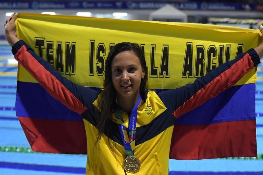 Isabella Arcila, una multimedallista que lleva la corona bajo el agua