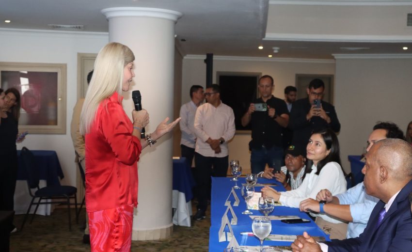 Indervalle presentó su plan institucional a los alcaldes de los 42 municipios del Valle del Cauca