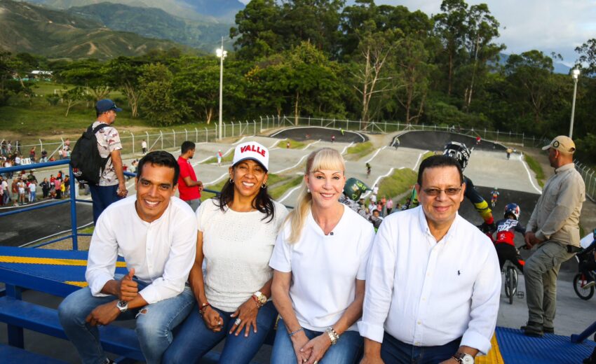El Valle consolida su paraíso deportivo con obras que transforman comunidades